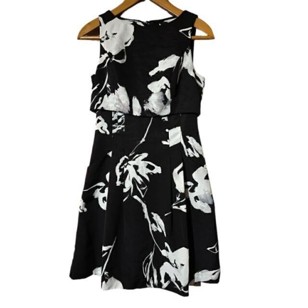 Lauren Ralph Lauren Women’s Size 10 Fit And Flare Dress Black White Sleeveless